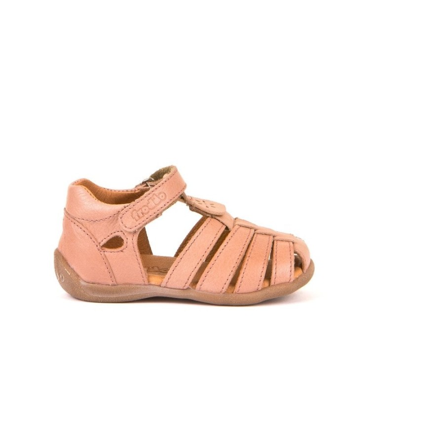 Girls The Children's Shoe Company Closed Toe Sandals | Fisherman Style Sandals